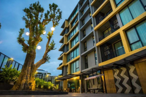 Гостиница Sanae Hotel Chiangmai  Чанг Фуак 